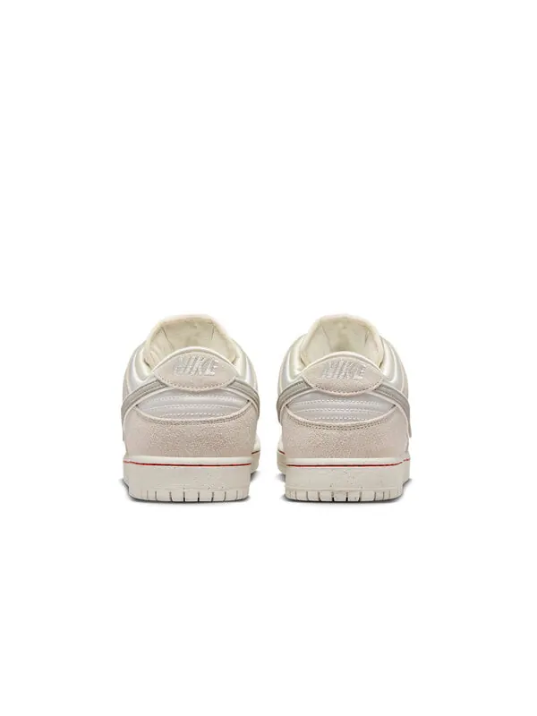 Кроссовки sb dunk low Nike — изображение 4 из 4, бежевый/белый