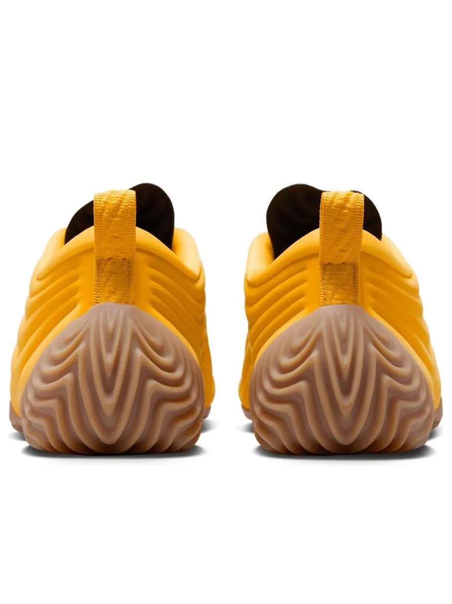 Кроссовки (WMNS) Nike Astra Ultra 'University Gold' — изображение 3 из 6, желтый