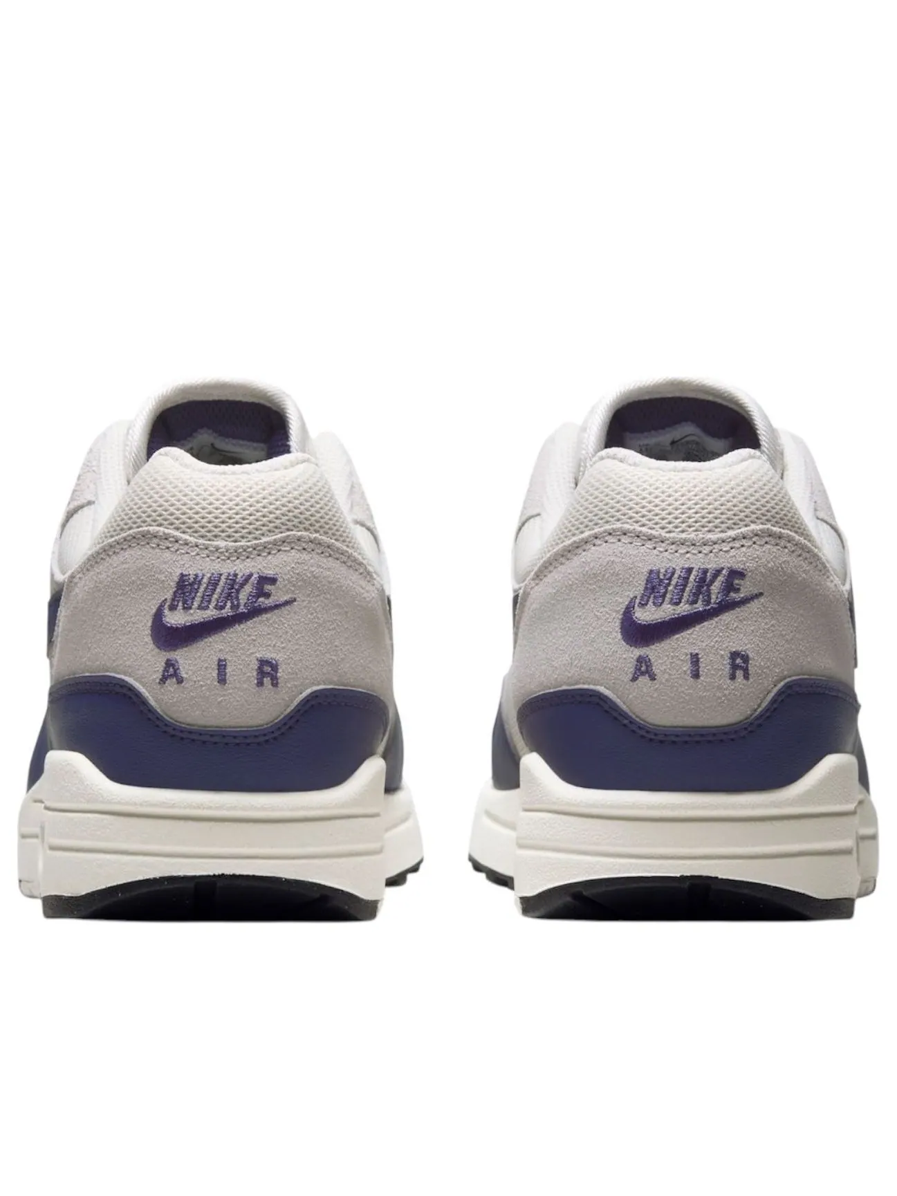 Кроссовки Nike Air Max 1 'Phantom Sanded Purple' — изображение 4 из 6, серый-черный-фиолетовый