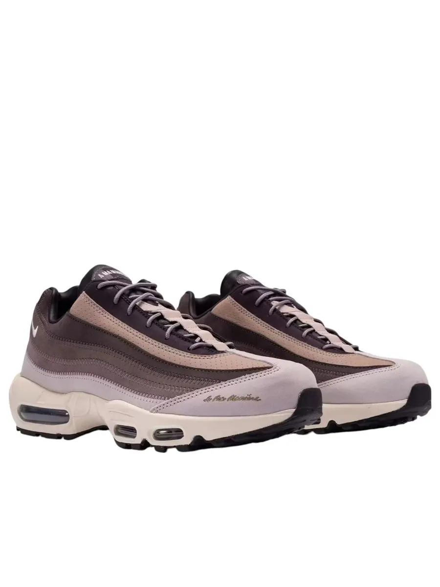 Кроссовки Nike x A Ma Maniere Air Max 95 'Diffused Taupe' — изображение 2 из 5, серый