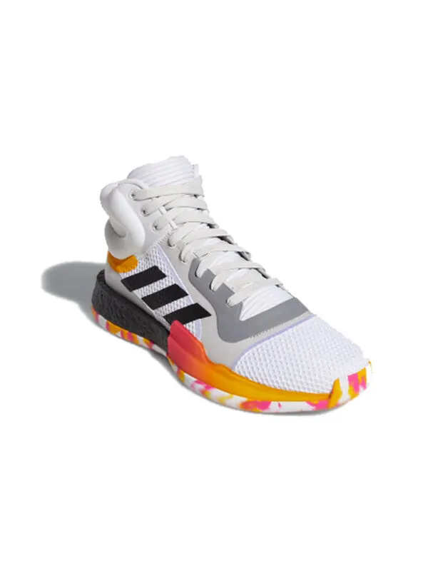 Кроссовки Marquee Boost Adidas — изображение 3 из 4, белый