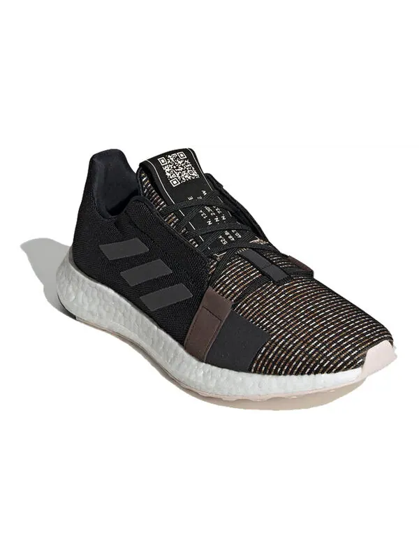 Кроссовки senseboost go ltd 'black' Adidas — изображение 2 из 4, черный