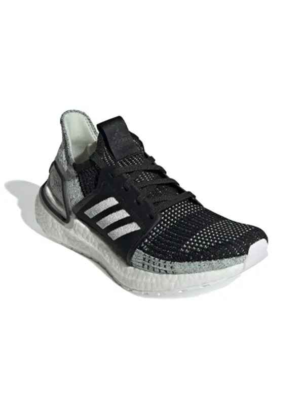 Кроссовки ультрабуст 19 Adidas — изображение 3 из 4, черный