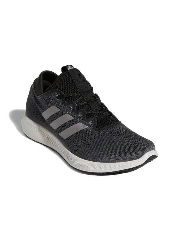 Гибкость края кроссовок Adidas — изображение 4 из 4, серый/черный/серебристый