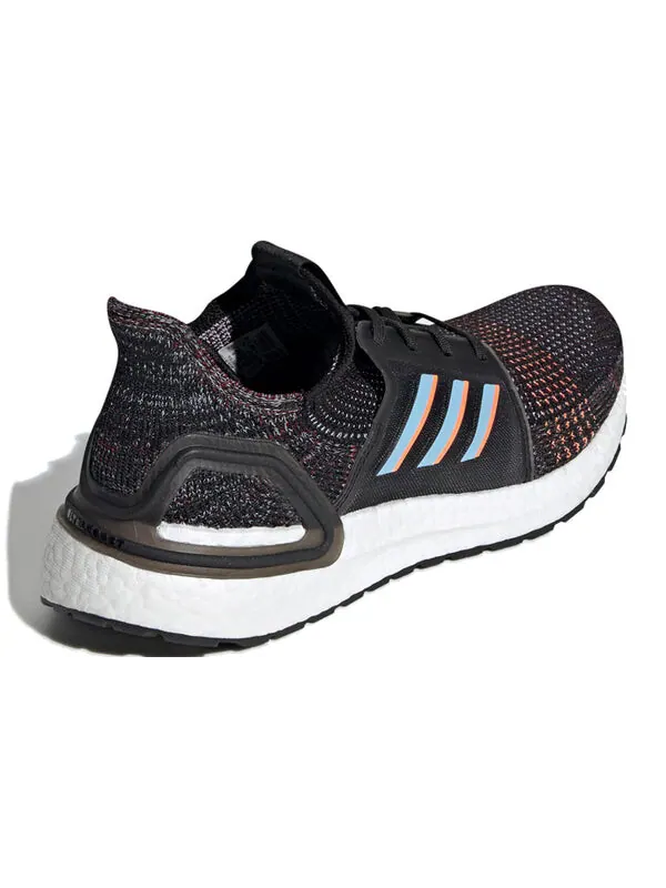 Кроссовки ультрабуст 2019 Adidas — изображение 4 из 4, черный