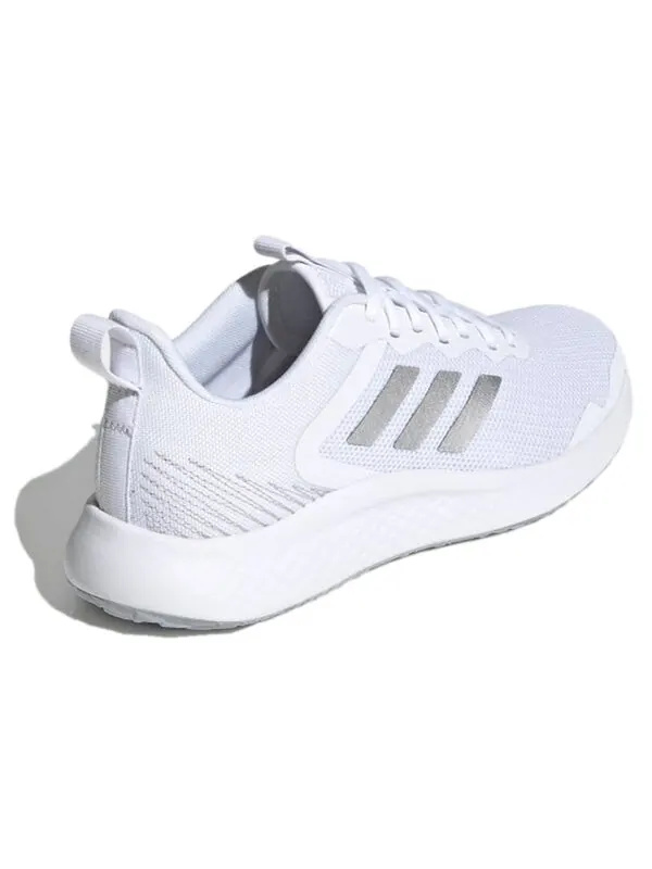 Кроссовки (WMNS) adidas Fluidstreet 'White Matte Silver' — изображение 4 из 4, белый/серебристый
