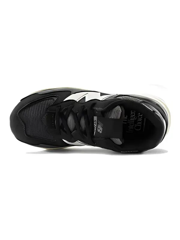 Кроссовки 57 40 New Balance — изображение 3 из 4, черный
