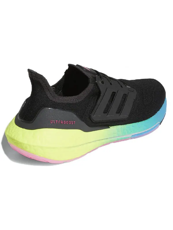 Кроссовки ультрабуст 22 Adidas — изображение 4 из 4, черный