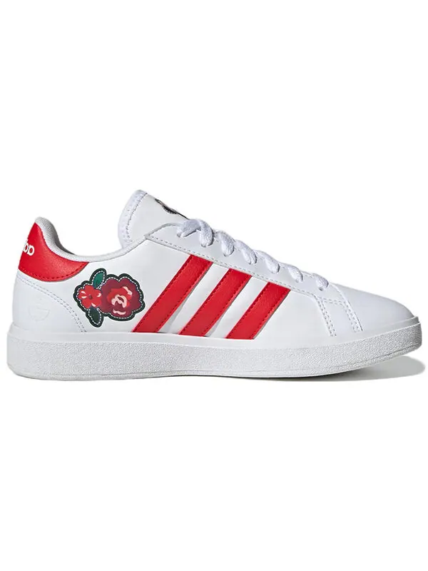 Кроссовки x disney grand court base 2.0 lifestyle shoes Adidas — изображение 2 из 4, белый/красный/красный
