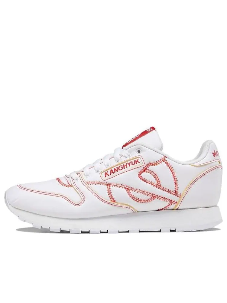 Беговые кроссовки Reebok Kanghyuk x Classic Leather 'White Primal Red' — изображение 1 из 5, белый