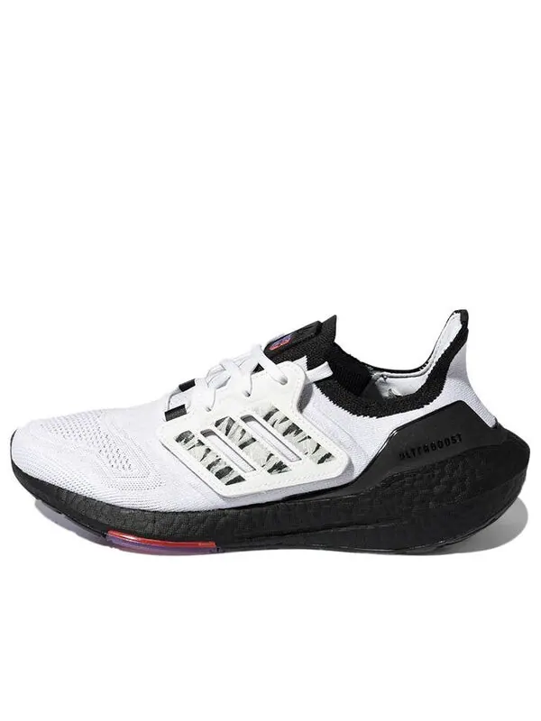 Кроссовки ultraboost 22 cozy износостойкие китай Adidas — изображение 1 из 4, белый