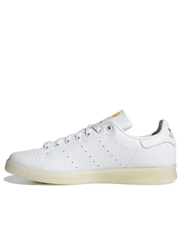 Кроссовки disney x superstar Adidas — изображение 1 из 4, белый