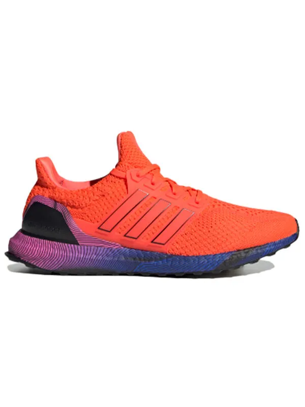 Кроссовки ultraboost dna красные Adidas — изображение 2 из 4, красный/черный