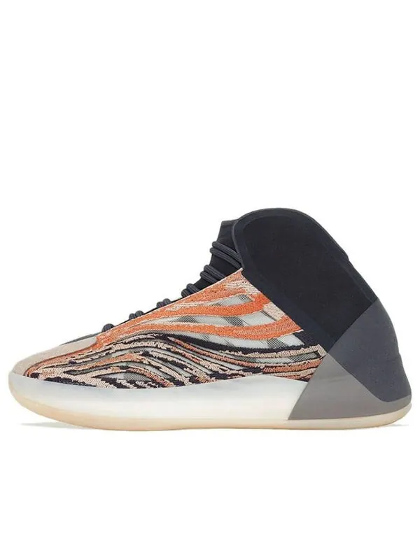 Кроссовки квантовые Adidas Yeezy — изображение 1 из 4