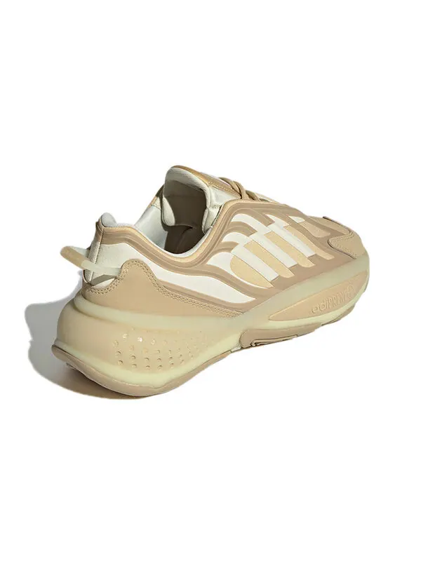 Толстые кроссовки оригиналы ozrah Adidas — изображение 4 из 4, кремовый/коричневый