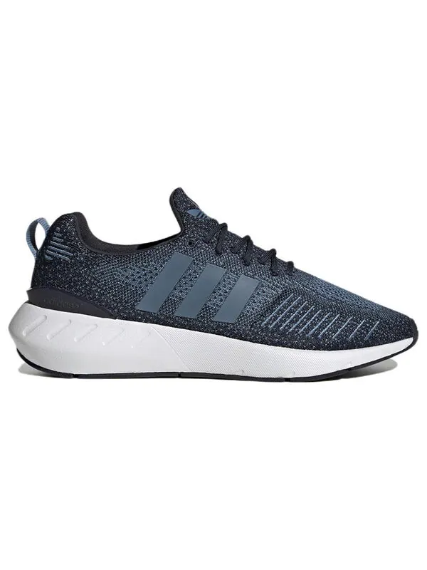 Кроссовки оригинальные swift run 22 Adidas — изображение 2 из 4, синий/белый