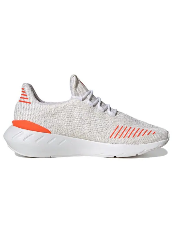 Кроссовки оригинальные swift run 22 Adidas — изображение 2 из 4, белый/оранжевый
