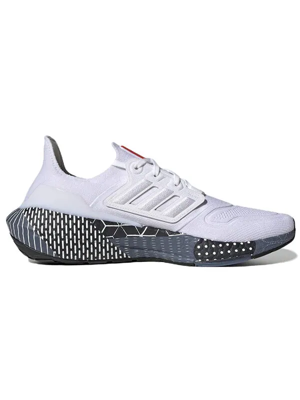 Кроссовки ультрабуст 22 Adidas — изображение 2 из 4, белый