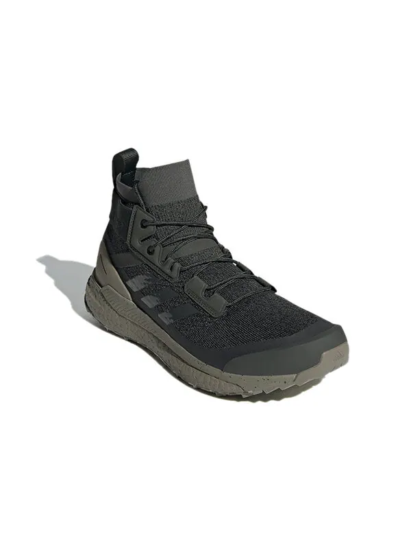 Кроссовки parley x terrex free hiker 'earth trace cargo' Adidas — изображение 3 из 4, черный