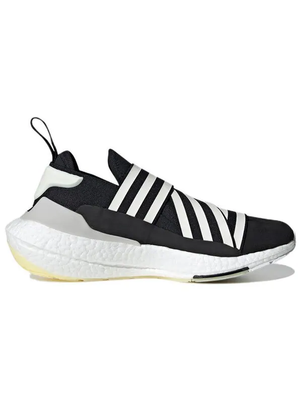 Кроссовки y 3 ultra boost 22 Adidas — изображение 2 из 4, черный/белый