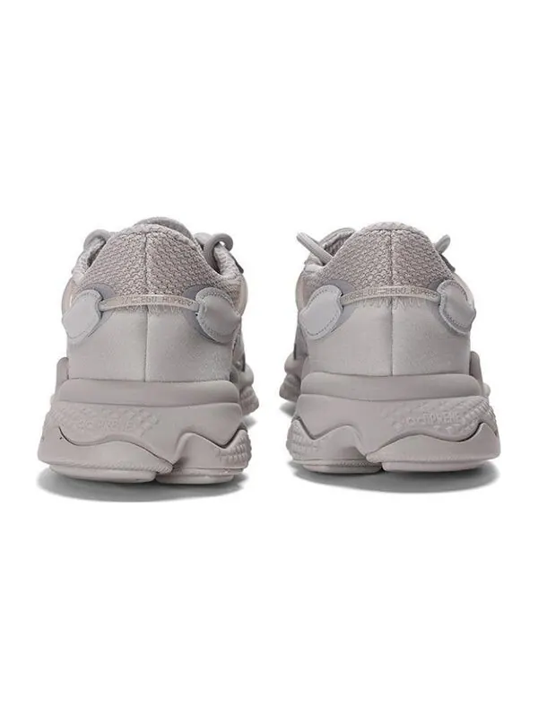 Кроссовки оригиналы ozweego Adidas — изображение 3 из 4, серый/серый/серый