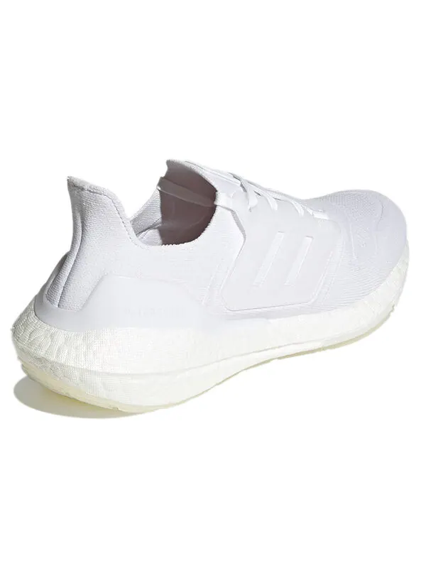 Кроссовки ультрабуст 22 Adidas — изображение 4 из 4, белый