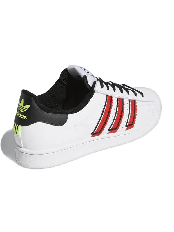 Кроссовки суперзвезда Adidas — изображение 4 из 4, белый/черный/красный
