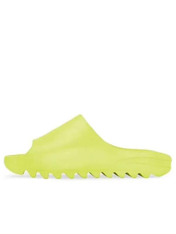 Шлепанцы мужские Adidas Yeezy с рифленой подошвой — изображение 1 из 4, зеленый
