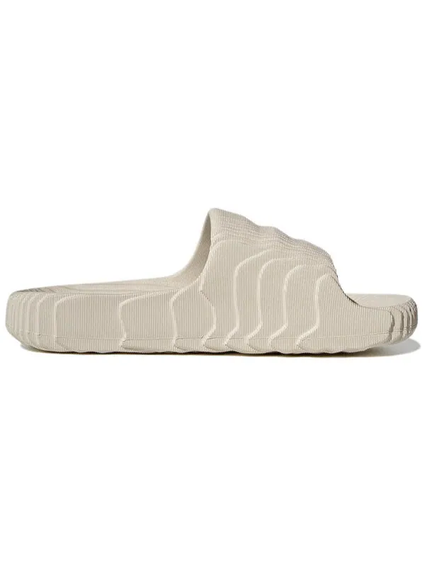 Тапочки adilette 22 slides 'aluminium' Adidas — изображение 3 из 4, бежевый