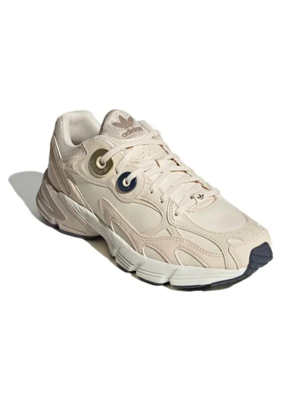 Кроссовки (WMNS) adidas Astir 'Cream White' — изображение 3 из 4, кремовый/белый
