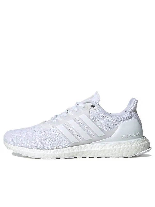 Кроссовки универсальные ультра буст Adidas — изображение 1 из 4, белый