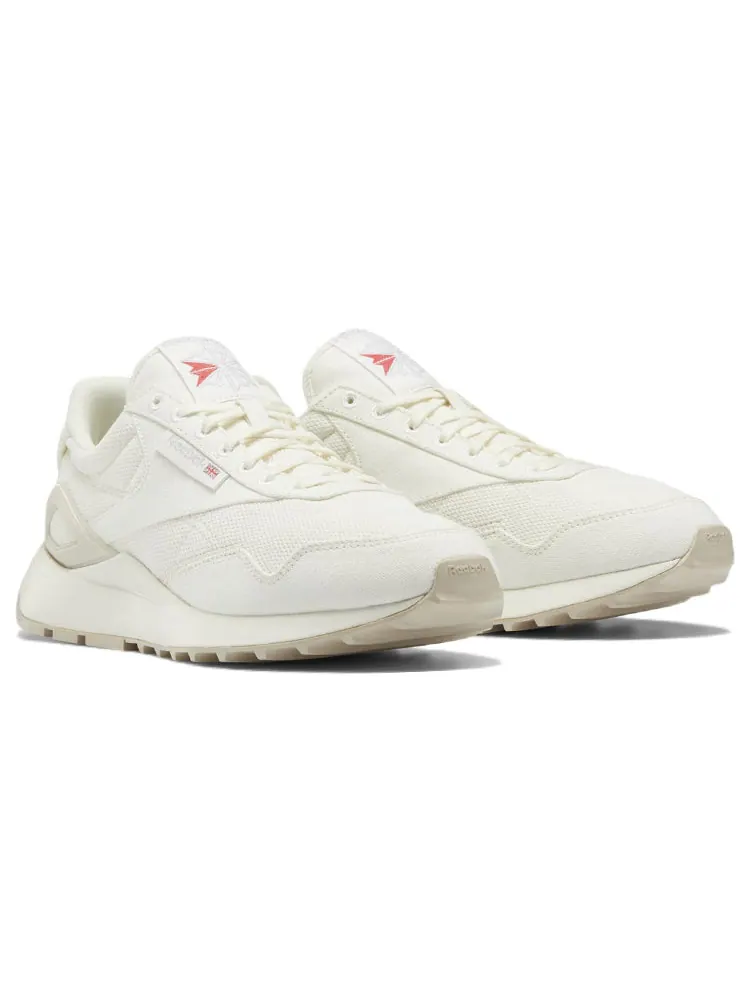 Беговые кроссовки Reebok Classic Leather Legacy AZ 'Cream White' — изображение 3 из 5, белый