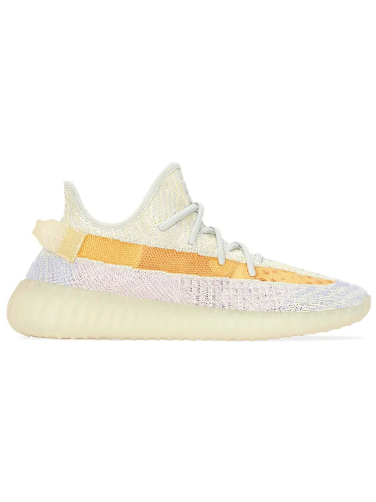 Кроссовки adidas Yeezy Boost 350 V2 'Light' — изображение 4 из 9, белый