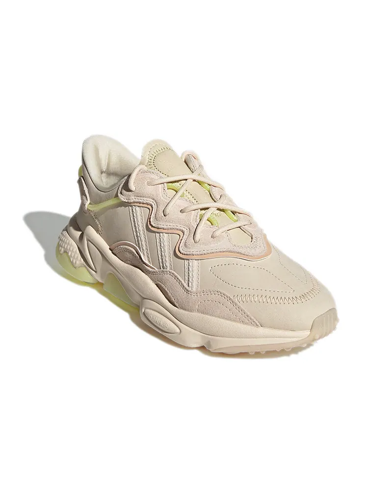 Кроссовки (WMNS) adidas originals Ozweego Running Shoes Beige — изображение 3 из 6, белый
