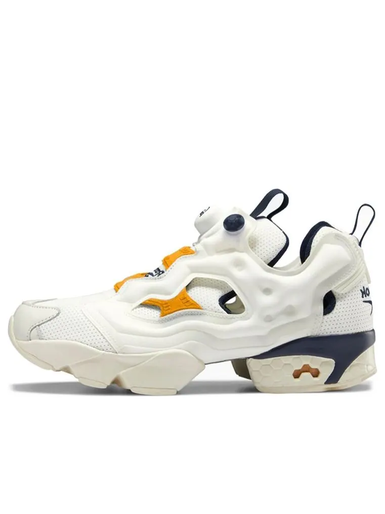 Спортивные кроссовки Reebok InstaPump Fury OG 'Chalk Alabaster' — изображение 1 из 6, белый