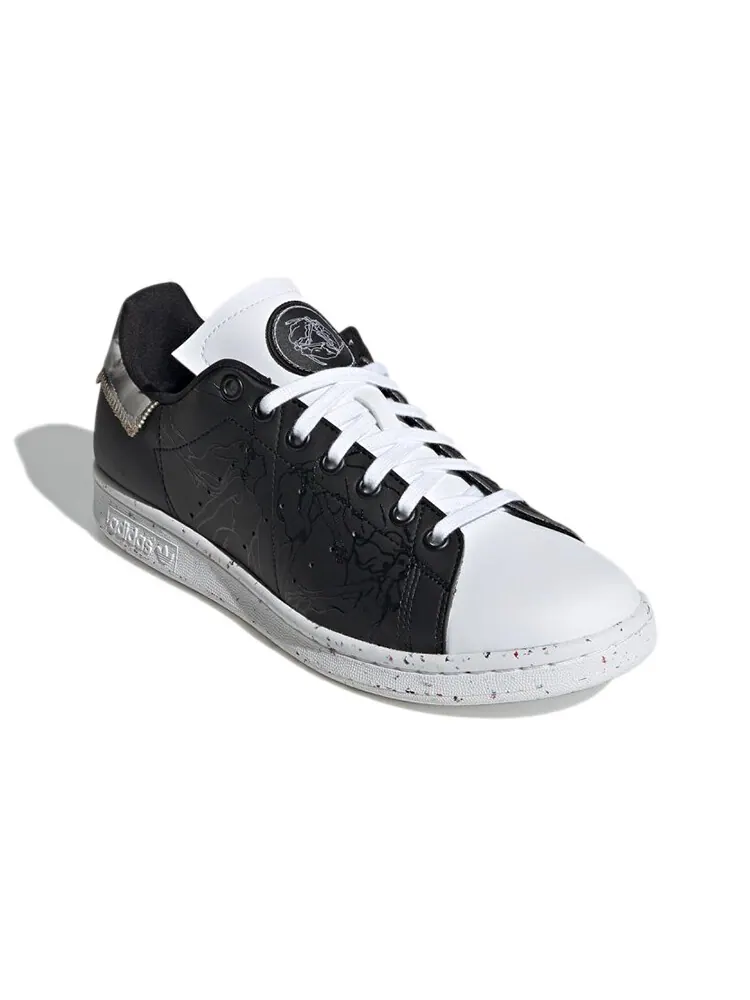Кроссовки Adidas Originals Stan Smith Yoshitoshi Kanemaki X Unisex — изображение 2 из 4, черный/белый