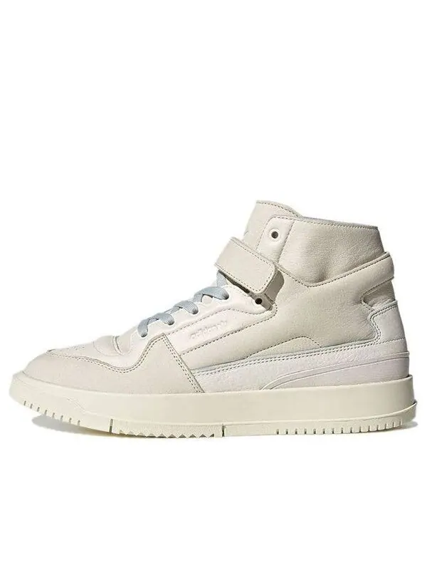 Премьера форума Sneakers Adidas — изображение 1 из 4, светлый серый
