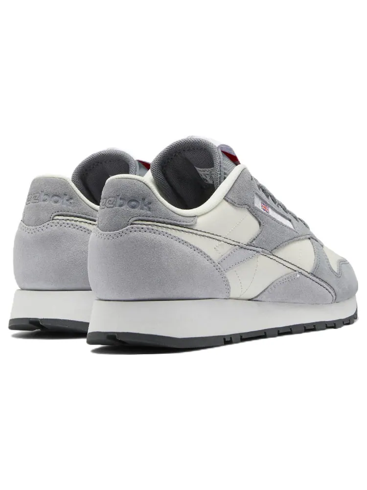 Беговые кроссовки Reebok Classic Leather 'Grey Chalk' — изображение 4 из 5, серый