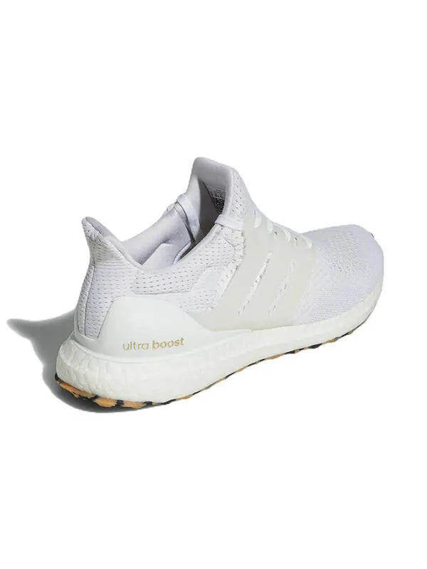 Кроссовки ultra boost 1.0 dna white gum camo Adidas — изображение 4 из 4, белый