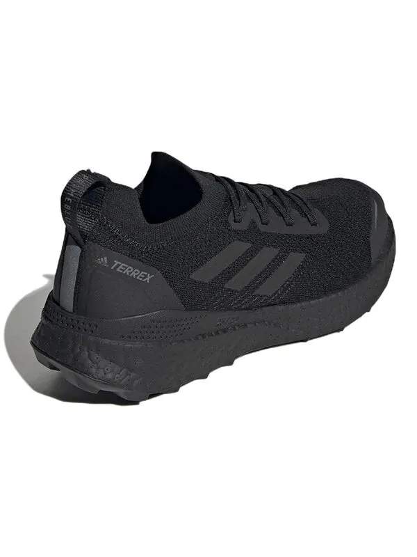 Кроссовки terrex two ultra trail running shoes 'black grey' Adidas — изображение 4 из 4, черный/черный/серый
