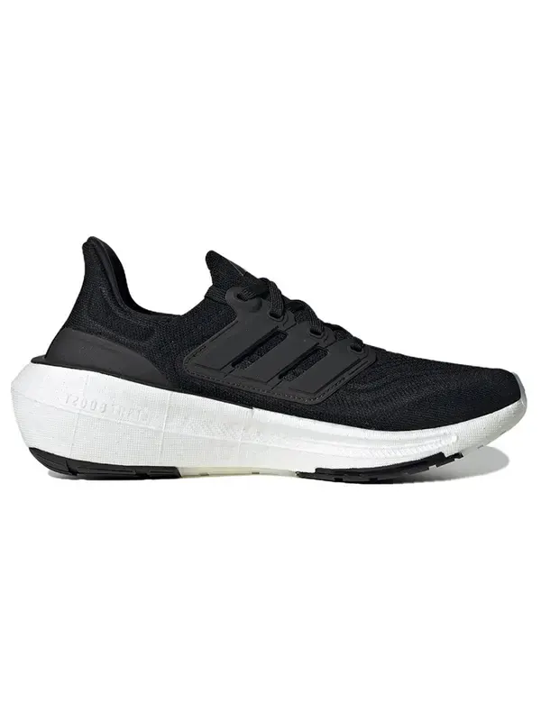 Кроссовки ультрабуст лайт Adidas — изображение 2 из 4, черный/белый