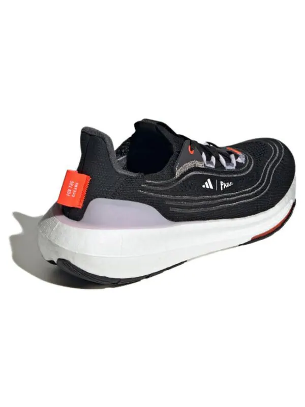 Кроссовки ультрабуст легкие туфли Adidas — изображение 4 из 4, черный/белый/серый