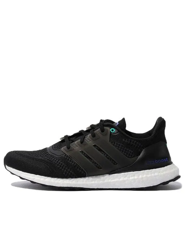 Кроссовки ultra boost dna cozy износостойкие Adidas — изображение 1 из 4, черный