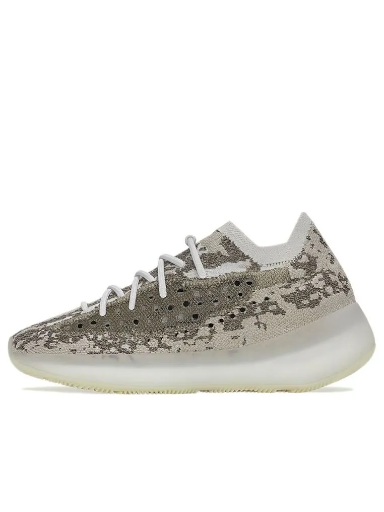 Кроссовки adidas Yeezy Boost 380 'Pyrite' — изображение 1 из 5, серый