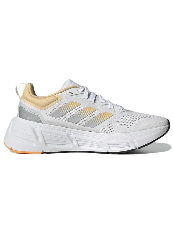 Кроссовки questar 'white pulse amber' Adidas — изображение 2 из 4, белый