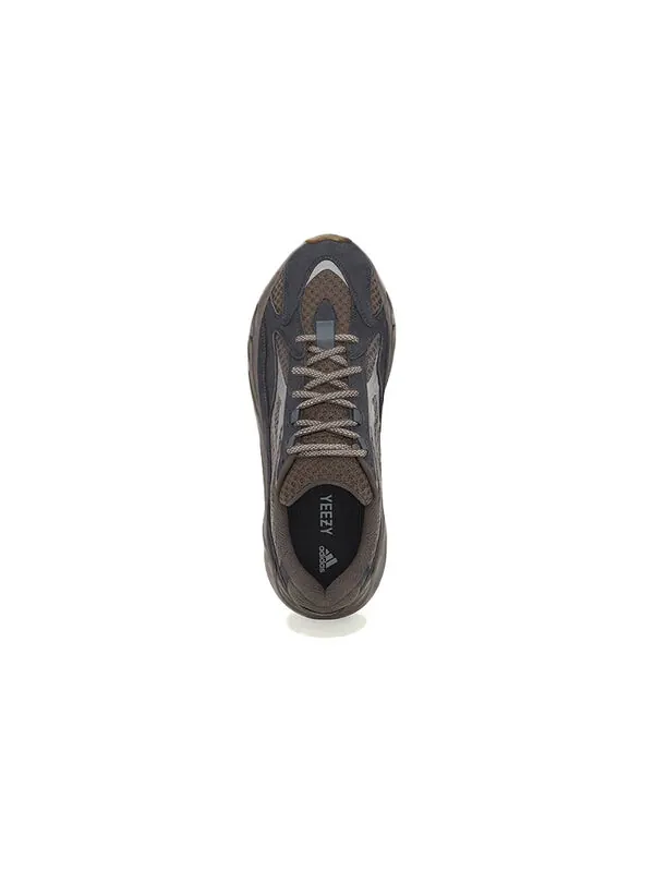 Кроссовки Boost 700 v2 Adidas Yeezy — изображение 4 из 4, сирень