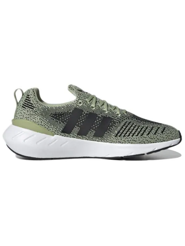 Кроссовки Swift Run 22 Adidas — изображение 2 из 4, черный/зеленый