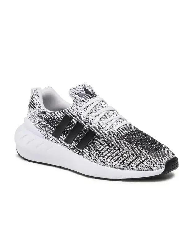 Кроссовки оригинальные swift run 22 Adidas — изображение 2 из 4, белый/черный