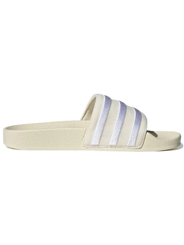 Тапочки оригиналы adilette слайдеры Adidas — изображение 3 из 4, белый/белый/белый