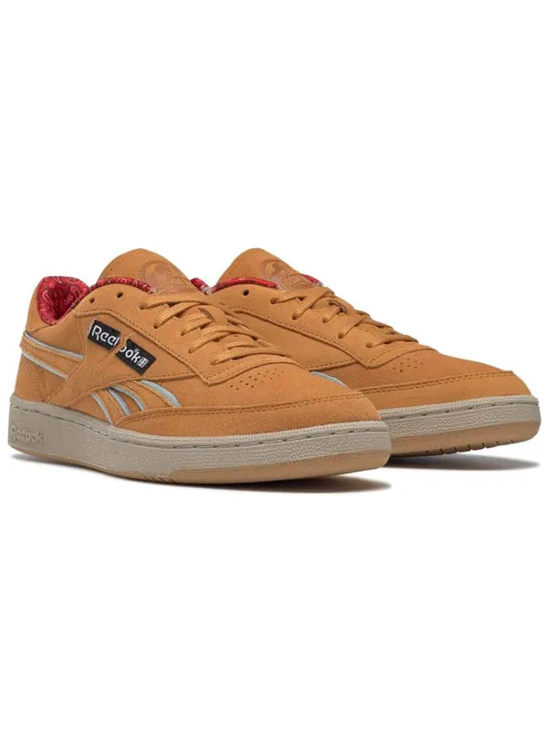 Кроссовки jurassic park x club c 'dr. alan grant' Reebok — изображение 3 из 4, желтый